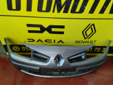 Oto Çıkma Parça / Renault / Megane / Tampon / Ön Tampon / Çıkma Parça 