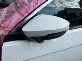 Oto Çıkma Parça / Volkswagen / T-Roc / Kaporta & Karoser / Sağ Ön Kapı / Çıkma Parça 