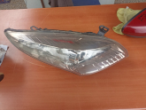 Oto Çıkma Parça / Renault / Megane / Far & Stop / Sağ Ön Far / Çıkma Parça 
