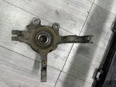Peugeot 2008 ön sağ taşıyıcı
