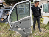 Oto Çıkma Parça / Renault / Master / Oto Cam / Kapı Camları / Çıkma Parça 