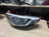 Oto Çıkma Parça / Hyundai / i20 / Far & Stop / Sağ Ön Far / Çıkma Parça 