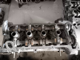 Nissan Primera 1.6 bezinli üst kapak