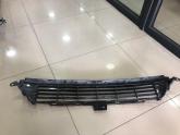 Oto Çıkma Parça / Toyota / Auris / Tampon / Orta Izgara / Çıkma Parça 