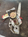 Oto Çıkma Parça / Mazda / 323 / Oto Cam / Cam Krikosu / Çıkma Parça 