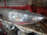 Peugeot 207 sağ ön far
