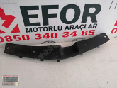 Oto Çıkma Parça / Toyota / Corolla / Tampon / Izgara Çıtası / Çıkma Parça 