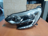Oto Çıkma Parça / Renault / Megane / Far & Stop / Sağ Ön Far / Çıkma Parça 