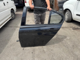 BMW 3 SERİSİ F30 SİYAH SAĞ SOL ARKA KAPI ORJINAL HATASIZ DOLU