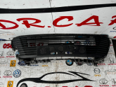 Oto Çıkma Parça / Toyota / Corolla / Tampon / Orta Izgara / Çıkma Parça 
