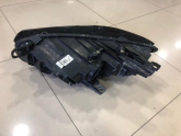 Oto Çıkma Parça / Volkswagen / Passat / Far & Stop / Sağ Ön Far / Çıkma Parça 