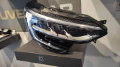 Oto Çıkma Parça / Renault / Megane / Far & Stop / Sağ Ön Far / Çıkma Parça 