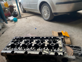 Oto Çıkma Parça / Volkswagen / Passat / Motor / Silindir Kapağı / Çıkma Parça 