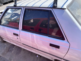 Renault R9 sol arka kapı