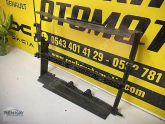 Oto Çıkma Parça / Renault / Taliant / Radyatör / Radyatör Ayağı / Çıkma Parça 
