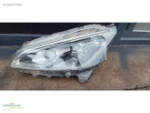 Oto Çıkma Parça / Peugeot / 208 / Far & Stop / Sol Ön Far / Çıkma Parça 