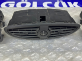 Oto Çıkma Parça / Renault / Clio / Kalorifer / Kalorifer Izgarası / Çıkma Parça 