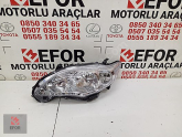 Oto Çıkma Parça / Toyota / Corolla / Far & Stop / Sağ Ön Far / Sıfır Parça 