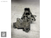 Oto Çıkma Parça / Renault / Kangoo / Motor / Takozu & Kulağı / Çıkma Parça 
