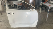 Oto Çıkma Parça / Toyota / C-HR Hybrid / Kaporta & Karoser / Sağ Ön Kapı / Çıkma Parça 