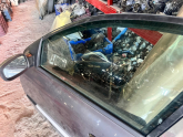 Oto Çıkma Parça / Renault / Megane / Oto Cam / Kapı Camları / Çıkma Parça 