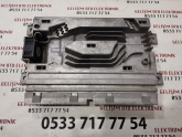 Oto Çıkma Parça / Audi / Q7 / Teyp / Amfi / Çıkma Parça 