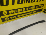 Oto Çıkma Parça / Renault / Symbol / Oto Cam / Ön Cam Izgarası / Çıkma Parça 