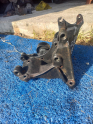 Oto Çıkma Parça / Peugeot / Partner / Motor / Bağlantı Braketi / Çıkma Parça 