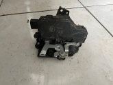 Oto Çıkma Parça / Volkswagen / Golf / Kaporta & Karoser / Kapı Kilidi / Çıkma Parça 