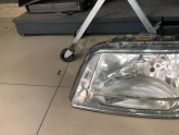Oto Çıkma Parça / Volkswagen / Transporter / Far & Stop / Sol Ön Far / Çıkma Parça 