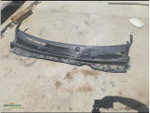Oto Çıkma Parça / Kia / Sportage / Oto Cam / Ön Cam Izgarası / Çıkma Parça 