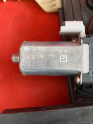 Oto Çıkma Parça / Peugeot / Partner / Oto Cam / Cam Krikosu / Çıkma Parça 