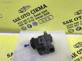 Oto Çıkma Parça / Peugeot / 2008 / Far & Stop / Far Motoru / Çıkma Parça 