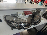 Oto Çıkma Parça / Renault / Clio / Far & Stop / Sağ Ön Far / Çıkma Parça 