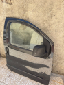 Oto Çıkma Parça / Fiat / Fiorino / Kaporta & Karoser / Sağ Ön Kapı / Çıkma Parça 