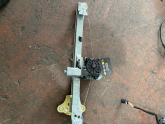 Oto Çıkma Parça / Renault / Clio / Oto Cam / Cam Krikosu / Çıkma Parça 