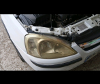 2000 2006 arası Opel Corsa Ön Far