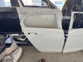Golf 8 sağ arka kapı hatasız beyaz