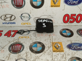 Oto Çıkma Parça / Renault / Trafic / Tampon / Çeki Demir Kapağı / Çıkma Parça 