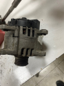 Oto Çıkma Parça / Renault / Fluence / Elektrik / Şarj Dinamosu / Çıkma Parça 