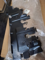 Peugeot partner tepe radyatör hava yon sağ 7105HN 7104.HN
