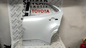 TOYOTA YARİS CROSS 2022 2025 SOL ARKA KAPI ÇIKMA ORJİNAL