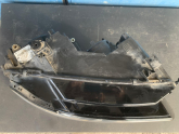 Oto Çıkma Parça / Volkswagen / Tiguan / Far & Stop / Sağ Ön Far / Çıkma Parça 