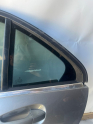E000201 Mercedes C180 W204 sol arka kapı 4 kelebek camı cam
