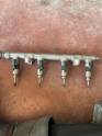 Oto Çıkma Parça / Volkswagen / Tiguan / Motor / Enjektör Kütüğü / Çıkma Parça 