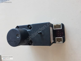 4A0862257B VEYA P AUDİ 100-80 A6 MERKEZİ KİLİT MOTORU