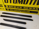 Oto Çıkma Parça / Renault / Clio / Kaporta & Karoser / Kapı Çıtası / Çıkma Parça 