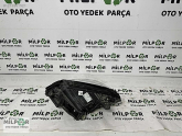 Oto Çıkma Parça / Mercedes / C Serisi / Far & Stop / Sağ Ön Far / Çıkma Parça 