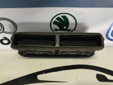 Oto Çıkma Parça / Volkswagen / Polo / Kalorifer / Kalorifer Izgarası / Çıkma Parça 