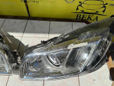 Oto Çıkma Parça / Opel / Insignia / Far & Stop / Sağ Ön Far / Çıkma Parça 